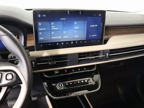 Certified 2025 Lincoln Corsair Reserve w/ Equipment Group 202A image 5