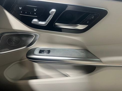 Used 2026 Mercedes-Benz CLE 450 4MATIC Coupe image 23