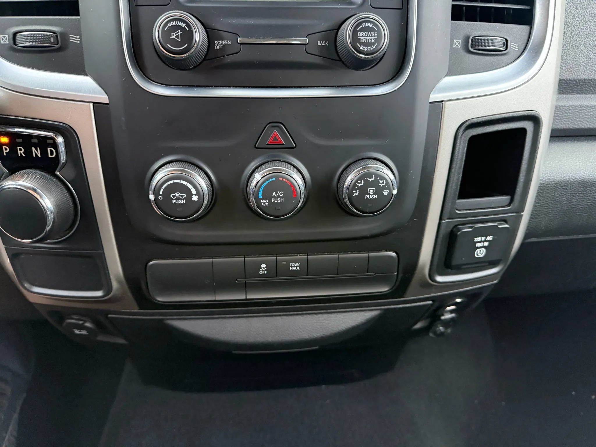 Used 2016 RAM 1500 Big Horn RWD image 18