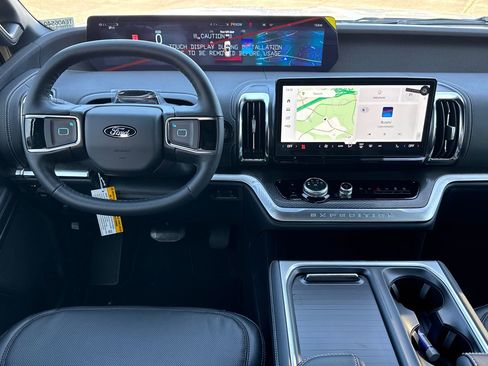 New 2026 Ford Expedition Max Platinum w/ Stealth Appearance Package image 48