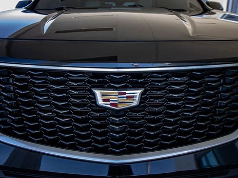 Used 2020 Cadillac XT4 Sport image 8