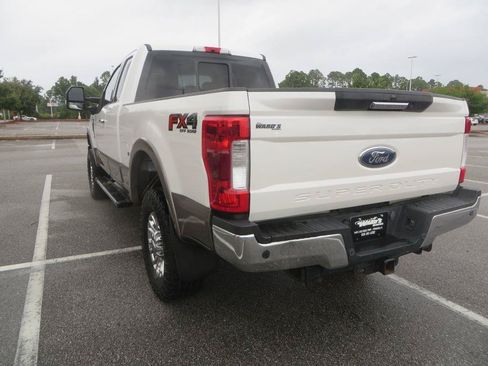 Used 2019 Ford F250 Lariat w/ Chrome Package AWD/4WD image 8