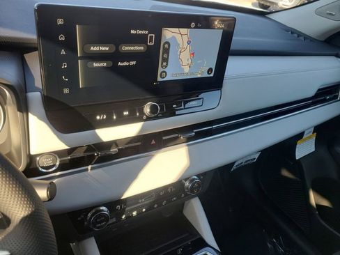 New 2026 Mitsubishi Outlander SE image 29