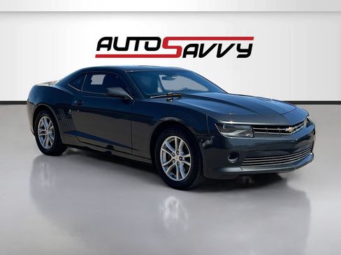 Used 2015 Chevrolet Camaro LT RWD image 1