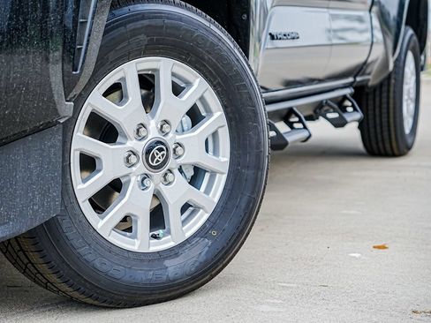 New 2026 Toyota Tacoma 2WD Double Cab image 2