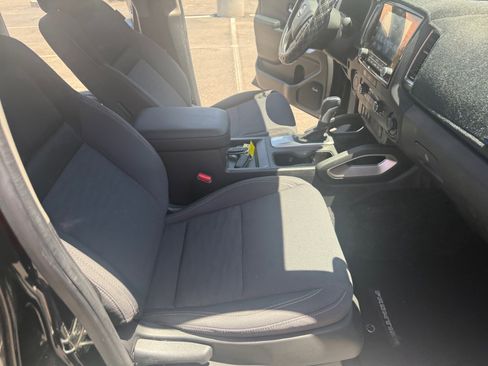 Certified 2023 Nissan Frontier SV w/ SV Convenience Package RWD image 19