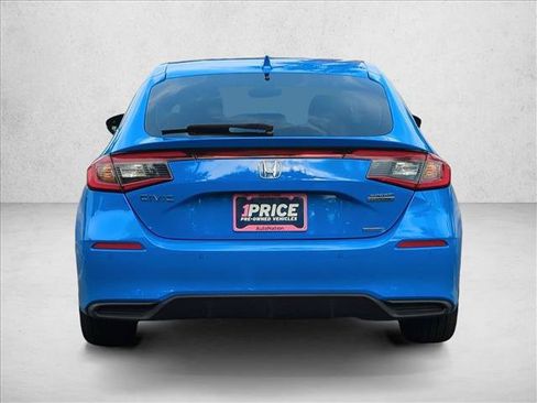 Used 2025 Honda Civic Sport Touring image 6