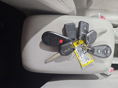 Used 2012 Subaru Forester 2.5X Limited AWD/4WD image 28