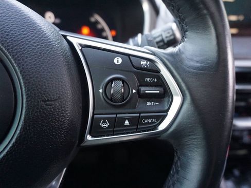 Used 2023 Acura MDX FWD image 9