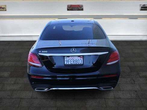 Used 2017 Mercedes-Benz E 300 image 5