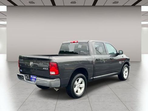 Used 2023 RAM 1500 Classic SLT AWD/4WD image 3