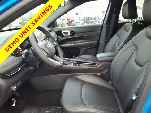 New 2026 Jeep Compass Limited image 14