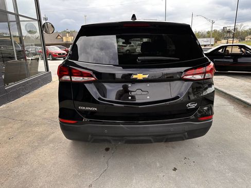 Used 2023 Chevrolet Equinox LS image 7