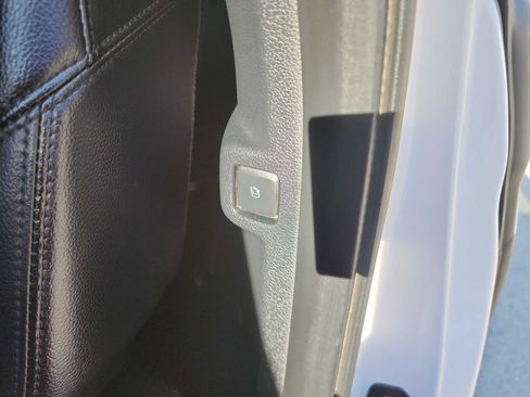 Used 2019 Ford Expedition Max XLT w/ Equipment Group 202A image 33