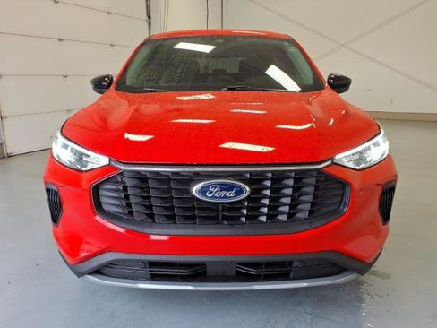 Certified 2024 Ford Escape Active w/ Cold Weather Package FWD image 8