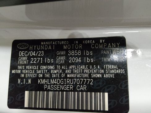 Used 2024 Hyundai Elantra SEL FWD image 33