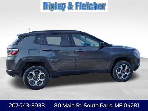 Used 2022 Jeep Compass Trailhawk w/ Sun and Sound Group AWD/4WD image 4