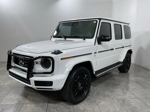Used 2022 Mercedes-Benz G 550 image 2