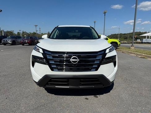 New 2026 Nissan Rogue SV w/ Cold Weather Package image 3