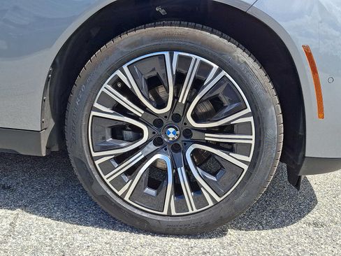 Used 2025 BMW X3 xDrive30i w/ Convenience Package AWD/4WD image 8