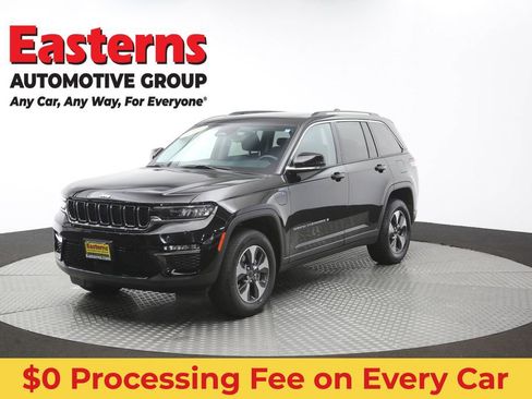 Used 2023 Jeep Grand Cherokee 4WD 4xe image 58