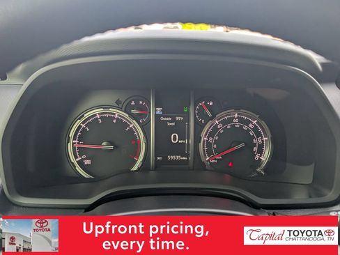 Used 2023 Toyota 4Runner TRD Off-Road Premium w/ Moonroof Package AWD/4WD image 18