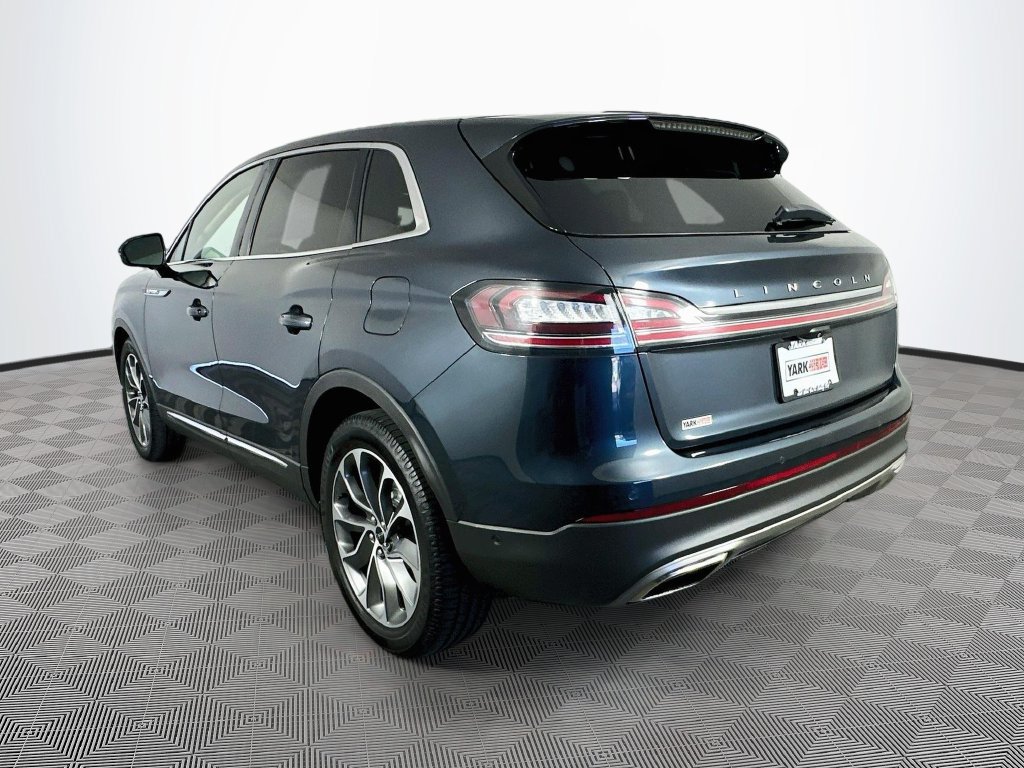 Used 2023 Lincoln Nautilus Reserve w/ Equipment Group 201A AWD/4WD image 8