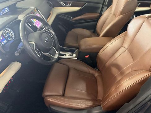 Used 2020 Subaru Ascent Touring w/ Popular Package #3 image 5