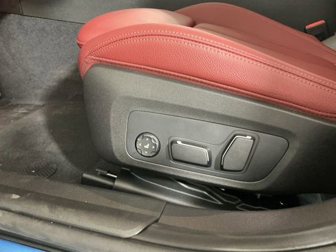 New 2026 BMW 330i Sedan w/ Premium Package image 21