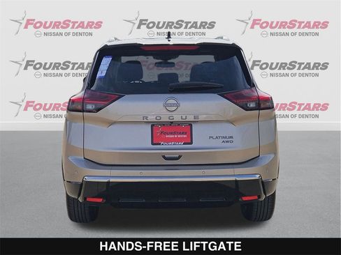 New 2026 Nissan Rogue Platinum image 5