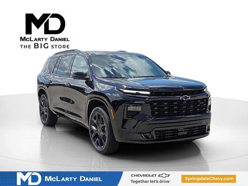 Used 2026 Chevrolet Traverse RS image 1