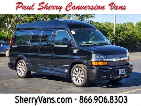 Used 2025 Chevrolet Express 2500 w/ Driver Convenience Package RWD image 1
