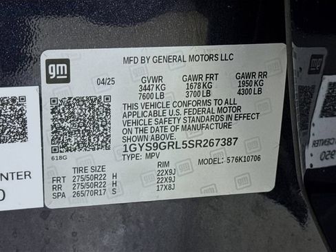 Used 2025 Cadillac Escalade Sport Platinum w/ LPO, Floor Liner Package AWD/4WD image 36