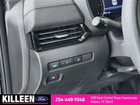 Used 2024 Nissan Sentra SV w/ All-Weather Package FWD image 11