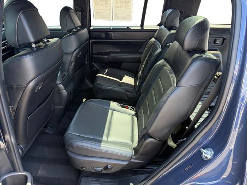 Used 2025 Hyundai Santa Fe Calligraphy FWD image 16