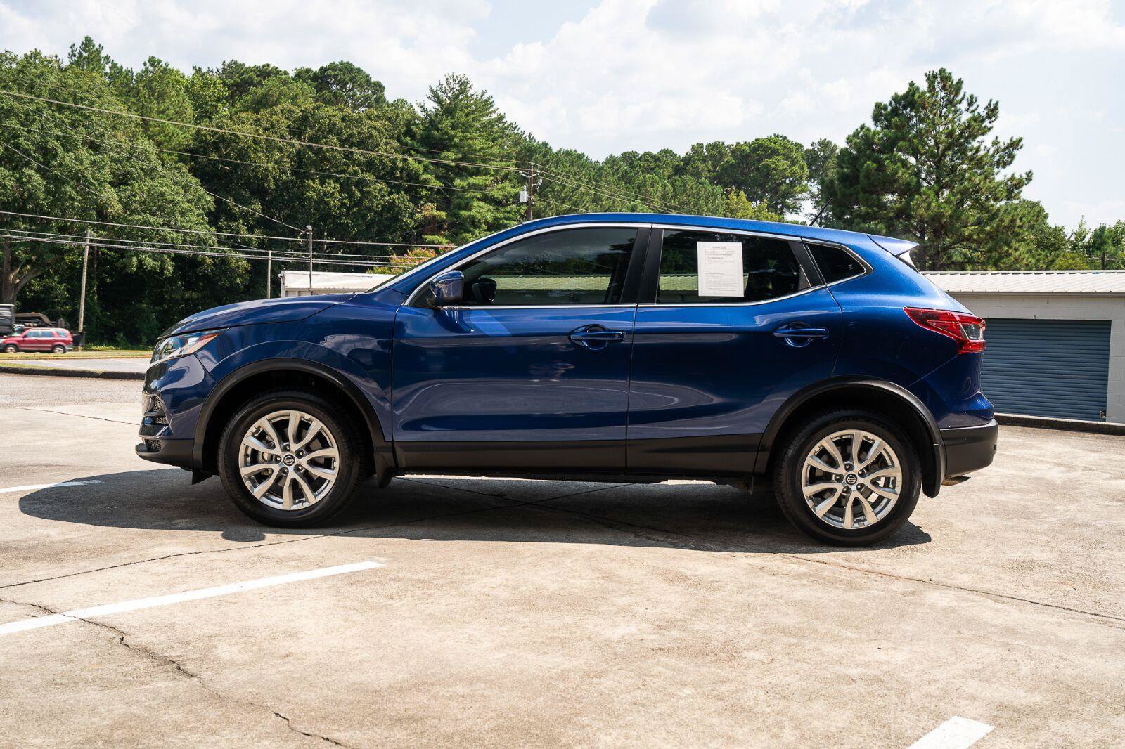 Used 2021 Nissan Rogue Sport S FWD image 4