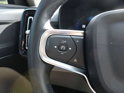 Used 2023 Volvo XC40 B5 Plus w/ Protection Package Premier AWD/4WD image 29