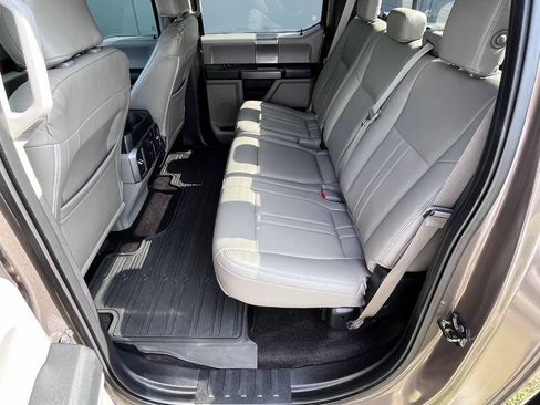 Used 2015 Ford F150 XLT w/ Equipment Group 302A Luxury AWD/4WD image 24
