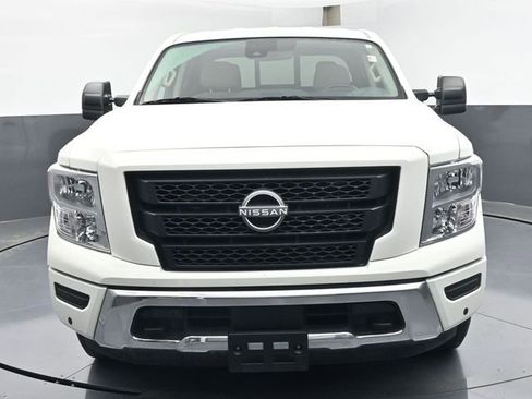 Used 2024 Nissan Titan SV w/ SV Convenience Package AWD/4WD image 41