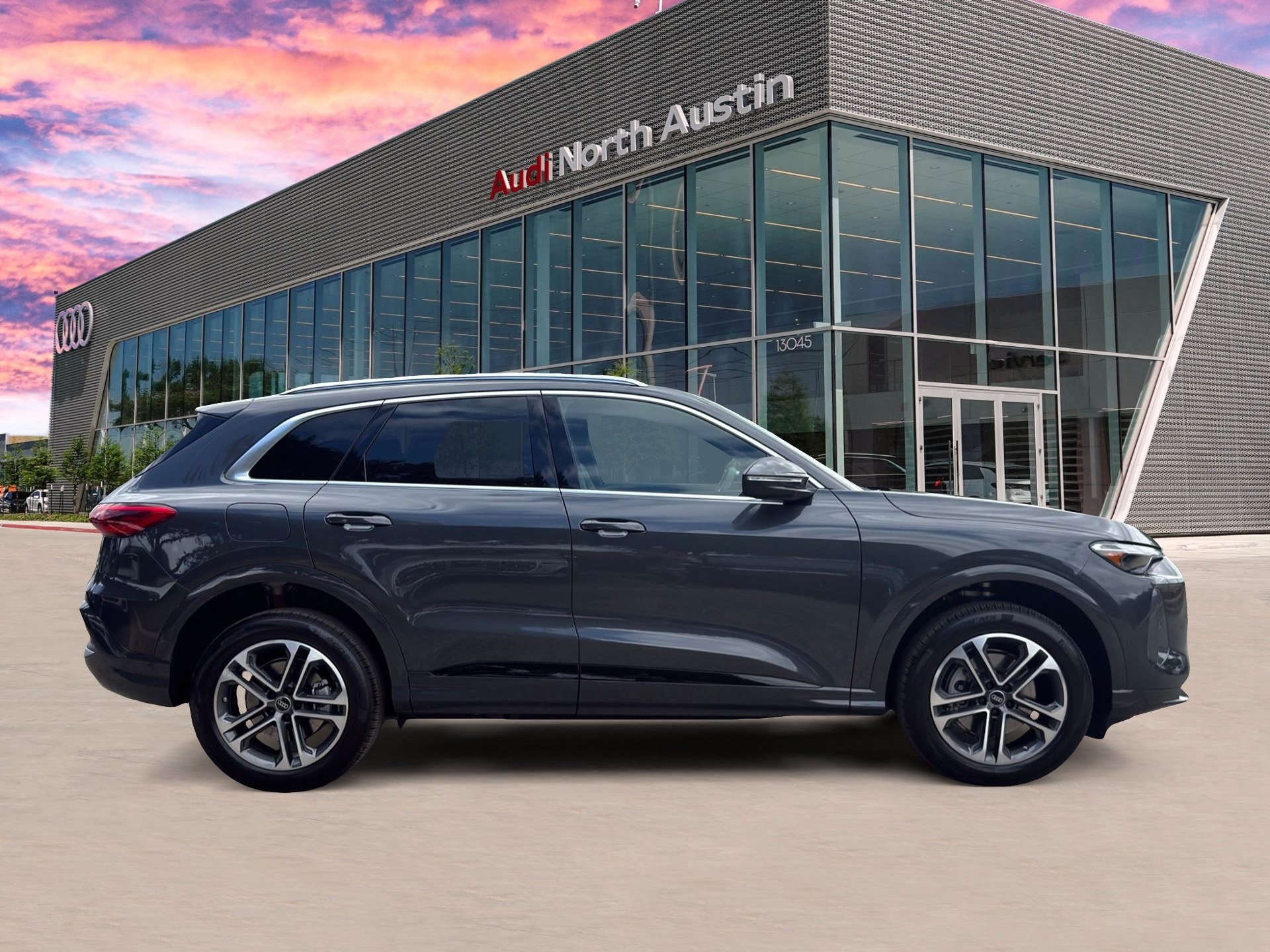 New 2026 Audi Q5 Premium AWD/4WD image 6