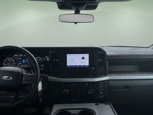 Used 2026 Ford F250 XL w/ STX Appearance Package AWD/4WD image 7