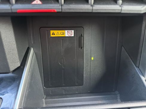 Used 2023 Toyota Tundra Platinum image 24