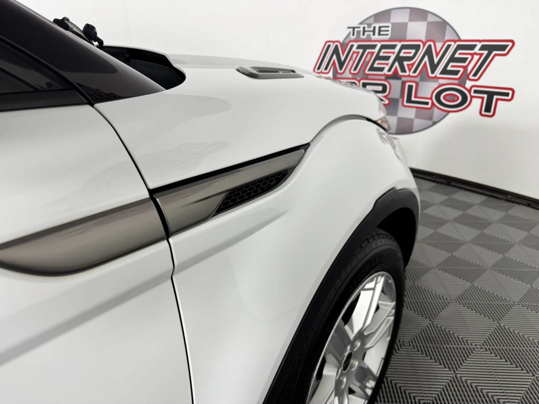 Used 2012 Land Rover Range Rover Evoque Pure Plus AWD/4WD image 27