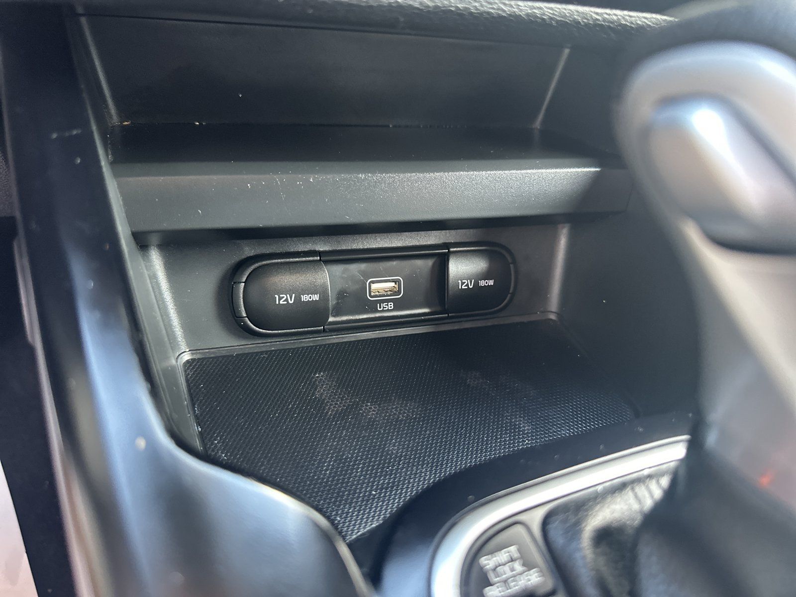 Used 2021 Kia Soul LX FWD image 17