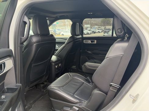 Used 2020 Ford Explorer ST w/ ST Street Pack image 10