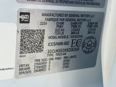 Used 2025 Chevrolet Silverado 1500 RST w/ Convenience Package II AWD/4WD image 26