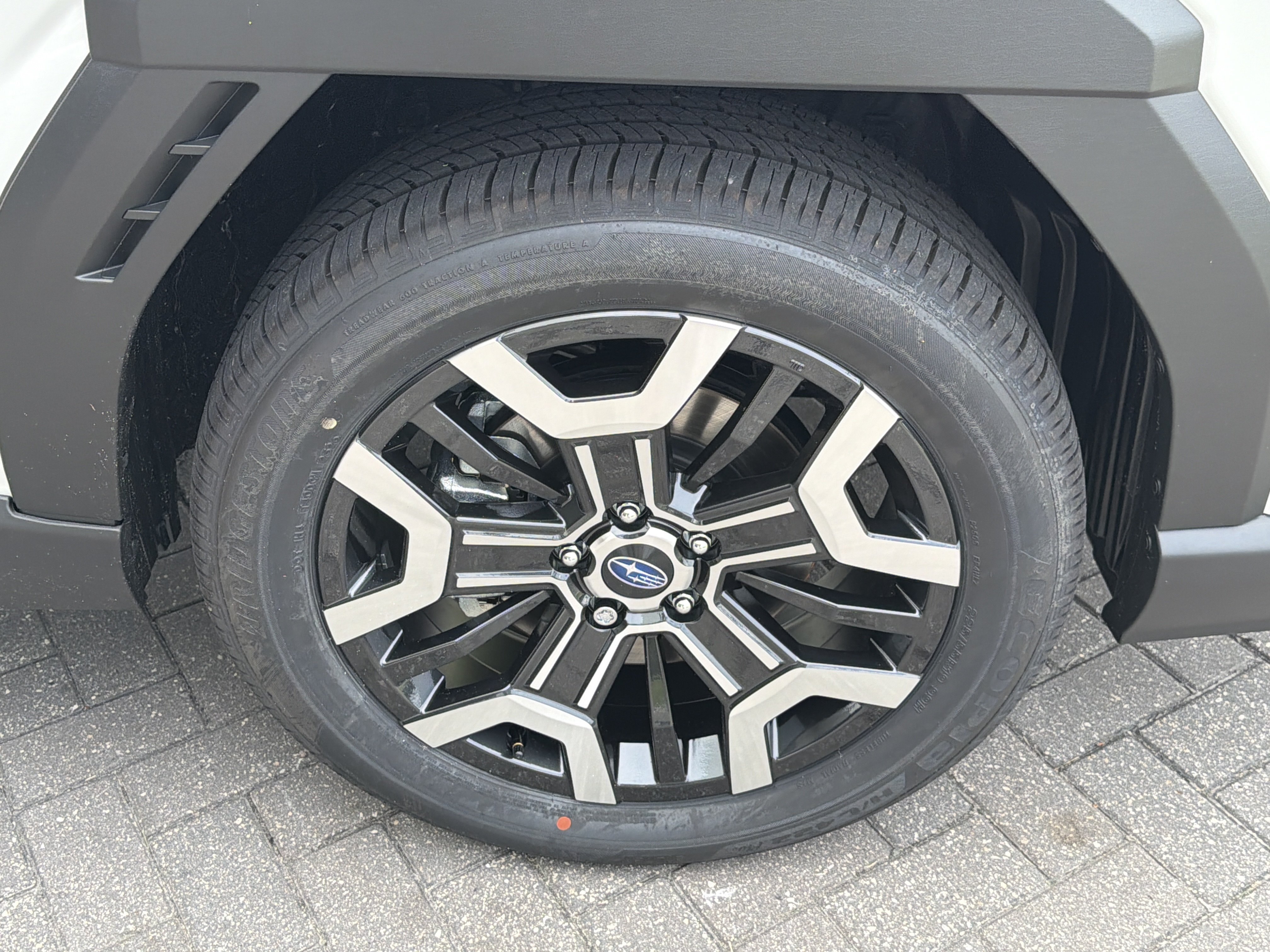 New 2026 Subaru Outback Touring XT AWD/4WD image 13