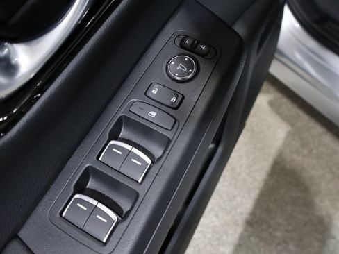 Used 2025 Honda CR-V EX-L image 14