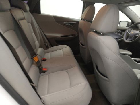 Used 2018 Chevrolet Malibu LS FWD image 19