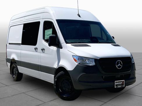 New 2026 Mercedes-Benz Sprinter 2500 image 2